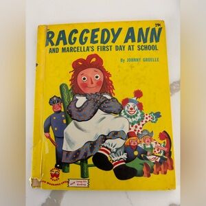 Vintage Raggedy Ann Children's Book